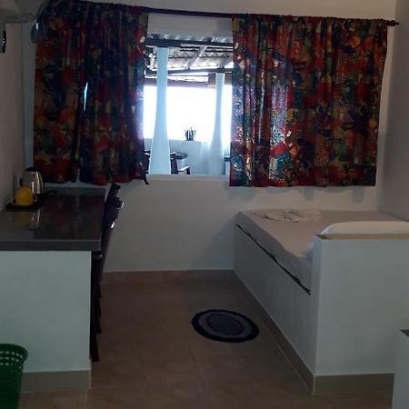Anicia Beach House Negombo Ngoại thất bức ảnh