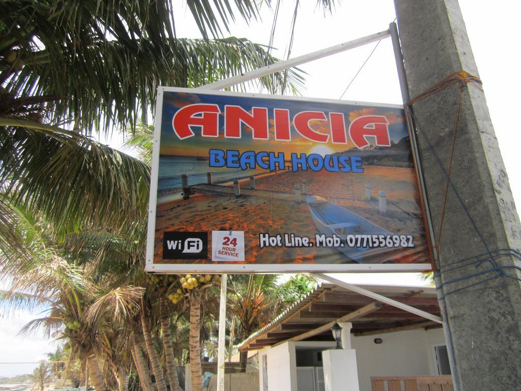 Anicia Beach House Negombo Ngoại thất bức ảnh