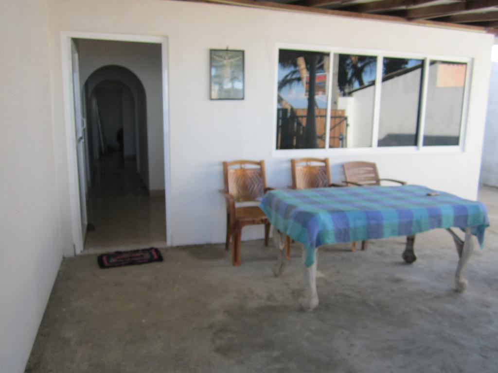 Anicia Beach House Negombo Ngoại thất bức ảnh