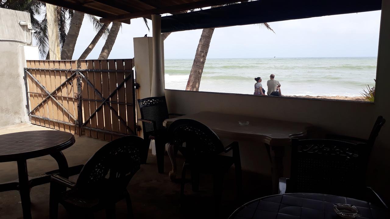 Anicia Beach House Negombo Ngoại thất bức ảnh